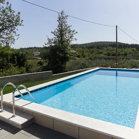 Harmonia Appartement Čilipi