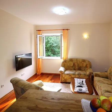 Apartment Harmonia *
